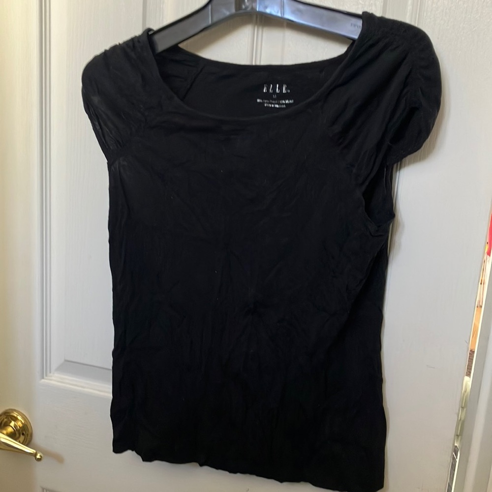 FINAL MARKDOWN Ladies Elle t shirt medium - Picture 1 of 3